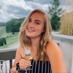 Meet your Posher, Amanda